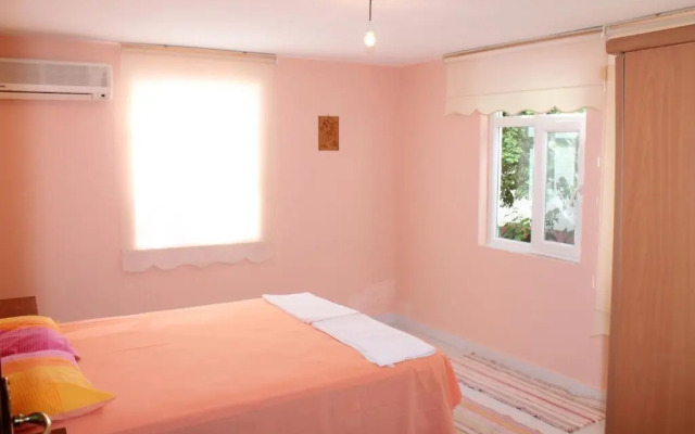 Keramos Hostel