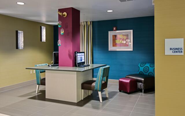 Holiday Inn Express Hotel & Suites, Carlisle-Harrisburg Area, an IHG Hotel