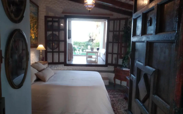 Apartamento con terraza y vistas al mar