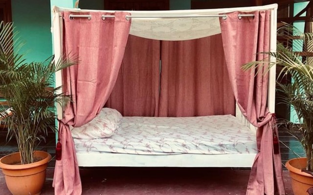 Woodstock Hostel
