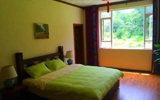 Dali Yuehai Shanqi Inn