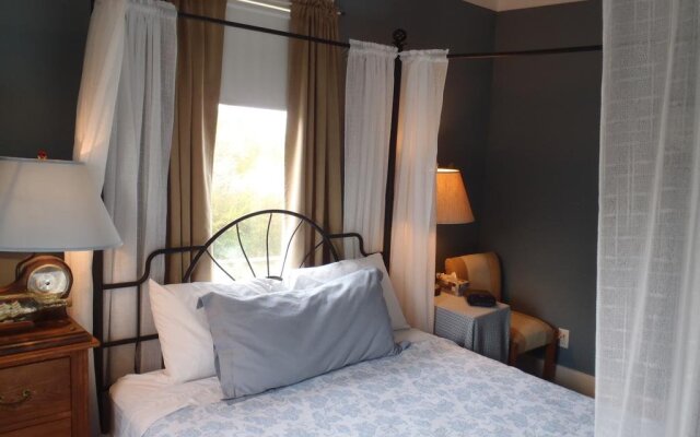 Haselwood Inn B&B
