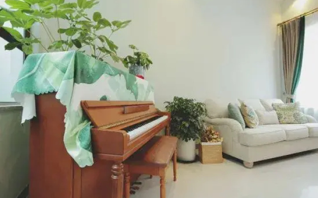 Xiaoyin Qichi Art Hostel