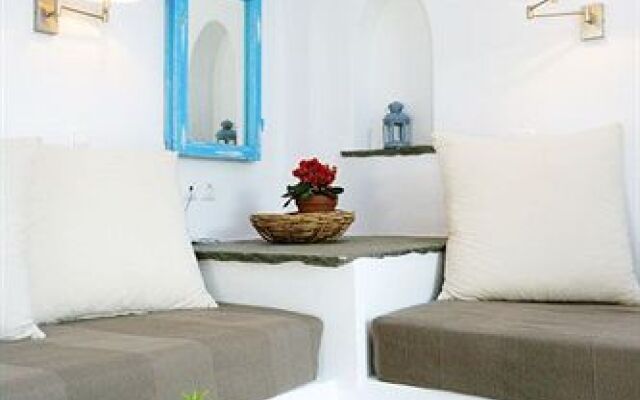 Golden Beach Hotel & Apartments