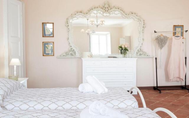 Rose Suite Apartments