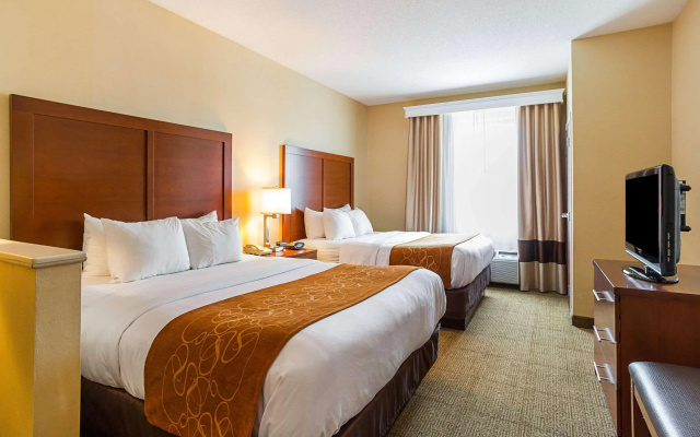 Comfort Suites Twinsburg
