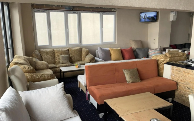 Istanbul Paris Hotel & Hostel