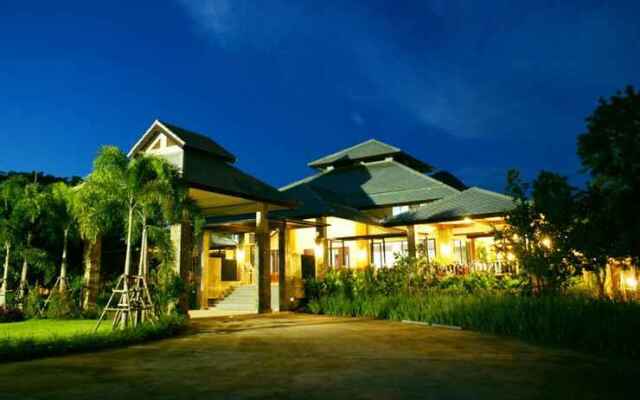 Phukhaongamresort