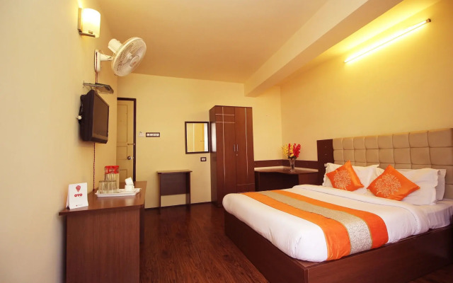 OYO 8701 Hotel Silk Route Residency