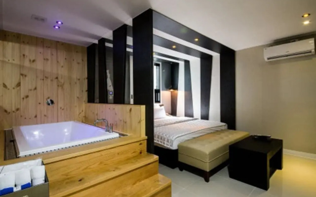 Busan Jaesong-dong Zenith