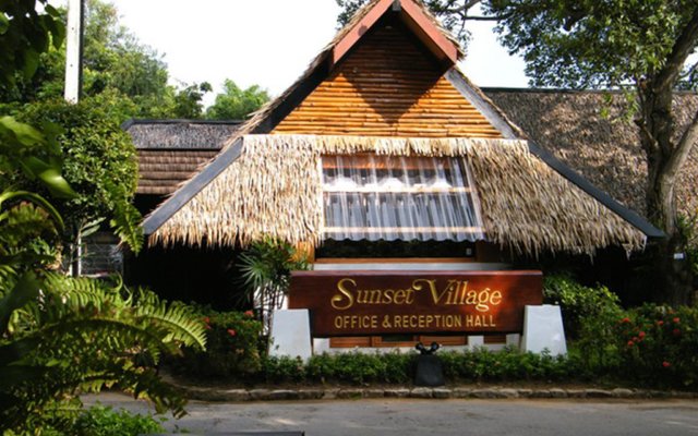 Sunset Village Beach Resort