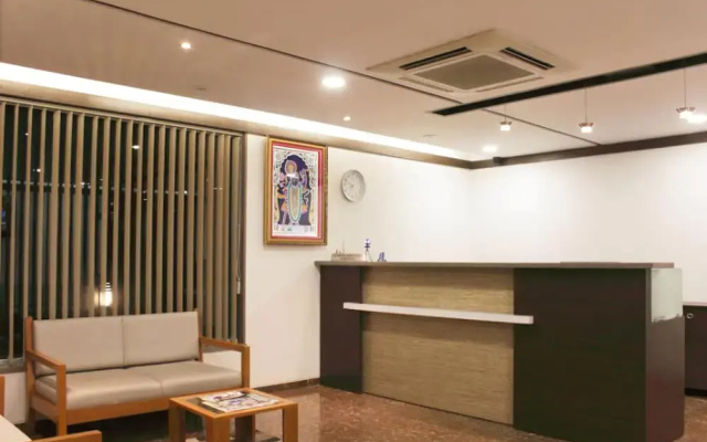 OYO Premium Ashram Road II
