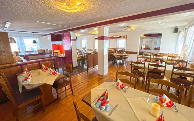 Hotel Nehrener Hof