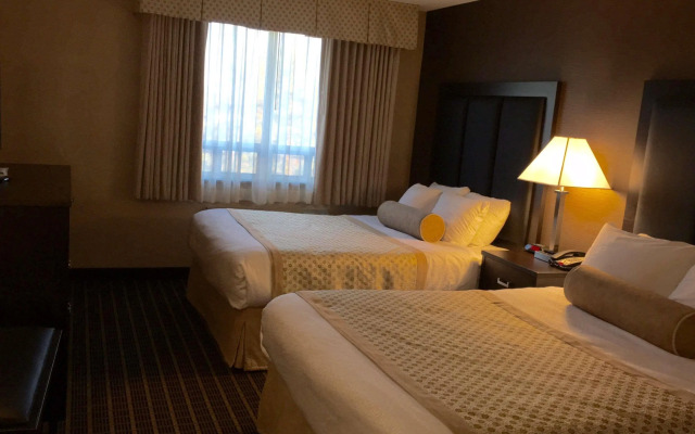 Best Western Plus Burlington Inn & Suites