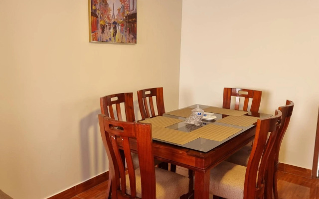 Apart Hotel Cabral a 5 minutos del Jockey Plaza