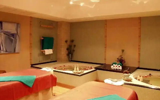 Aspasia By Resava Group