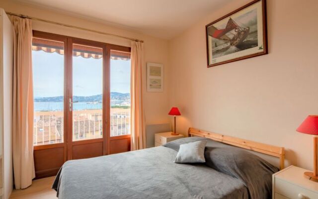 Les Pins Dorés 37804
