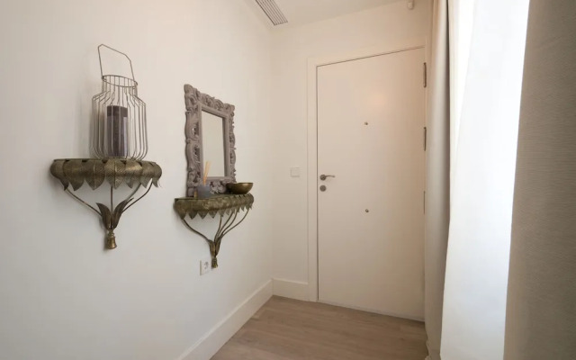 Granada Deluxe Apartments