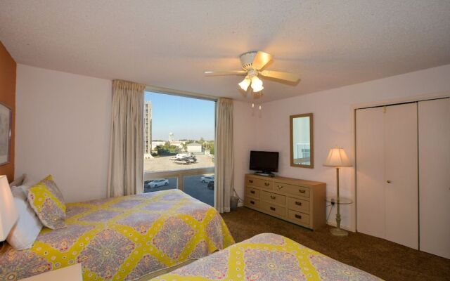 Shoreline 1041 Condo by RedAwning