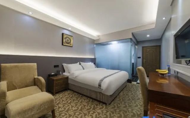 Longzhou Hotel (Visitor Center Branch)