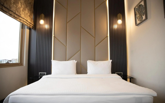 Hilly Hotel