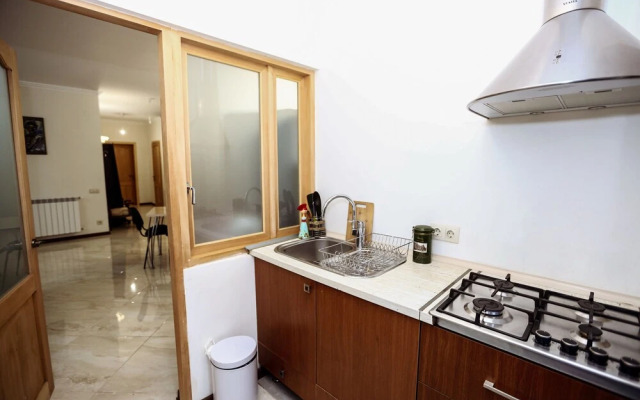 3 Bedroom Apartment near Vake Park