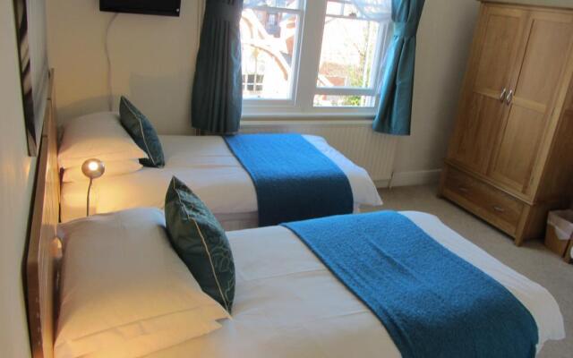 Treetops Guest House