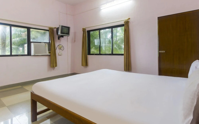 Spot on 44262 Jaideep Lodge