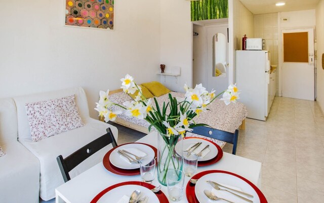 Pleasant Apartment in Torremolinos With Swimming Pool