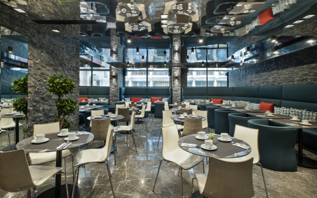 Hotel Odyssee Center