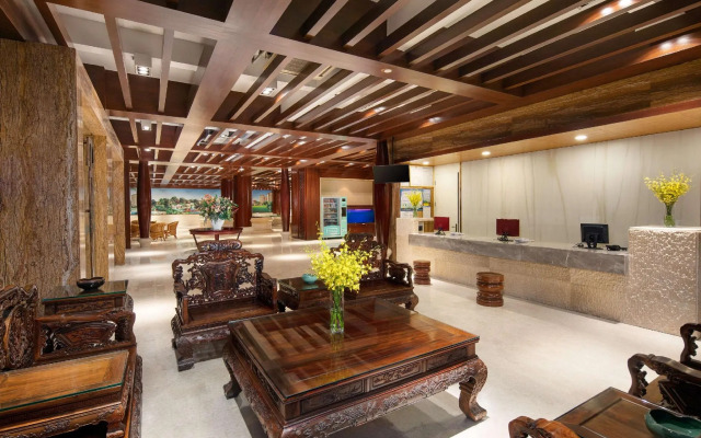 Ramada Encore by Wyndham Qionghai Downtown