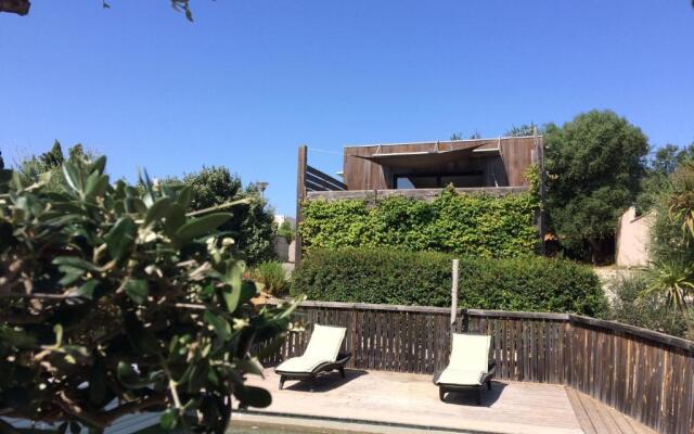 La Poussada, maisons écologiques avec vue mer