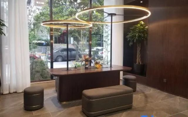 Homeinn Plus Hotel (Chengdu Sichuan University West China Hospital Tianfu Square Branch)