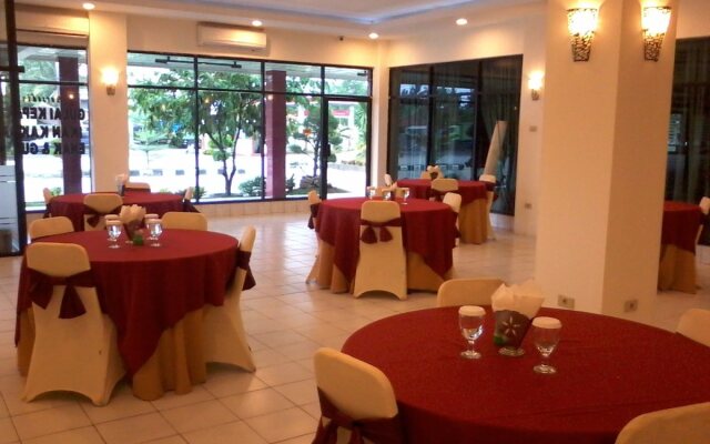 Airy Eco Syariah Bandara Soetta Taman Mahkota Dua Tangerang