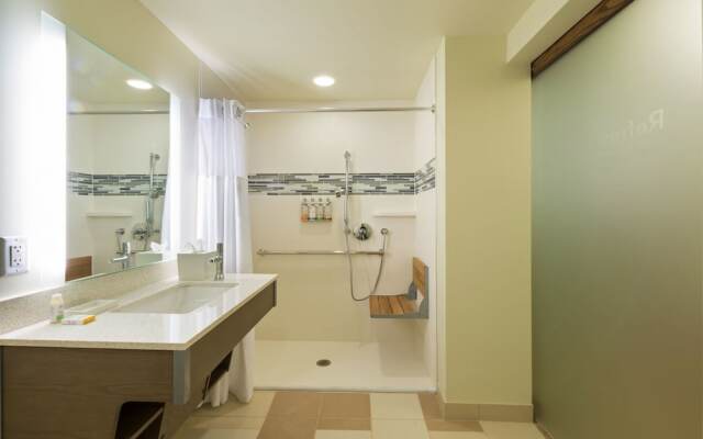 EVEN Hotel Norwalk by IHG