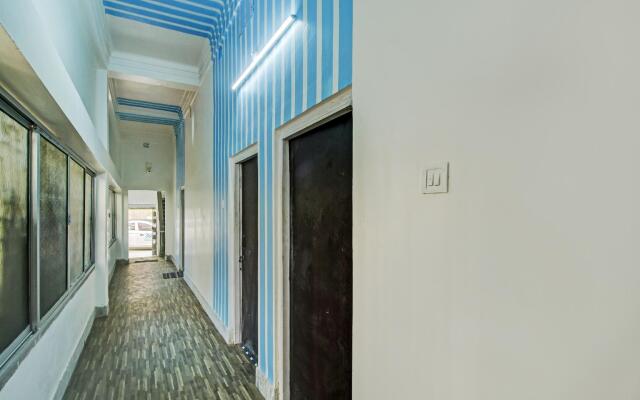 Aarav Hotel by OYO Rooms