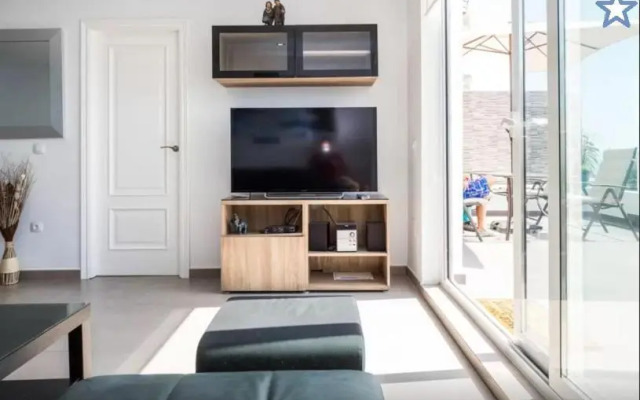 Beachfront Bungalow Apartment