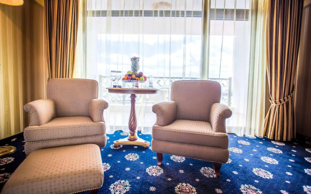 Hotel Palace Marina Dinevi