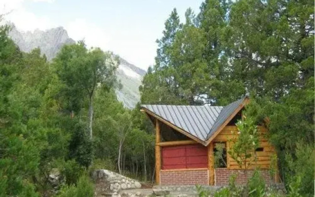 Cabanas De La Comarca