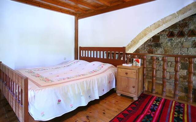 Traditional Cretan Stone House 2
