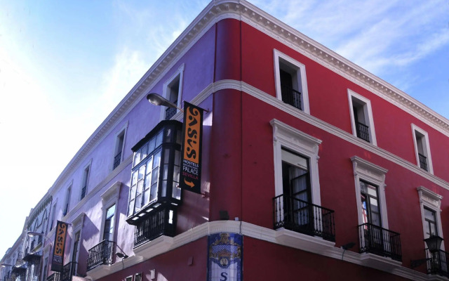 JOY Plaza de Armas