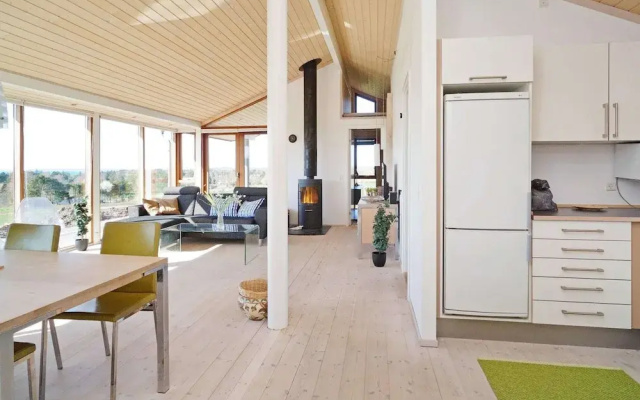 8 Person Holiday Home in Store Fuglede
