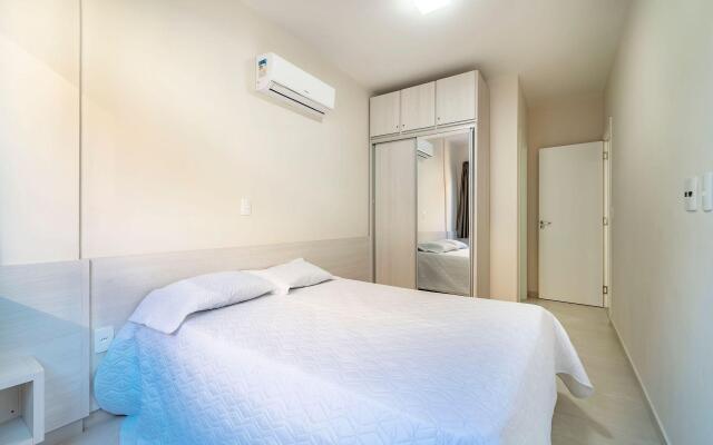 Apartamento 2 Dormitórios com Churrasqueira