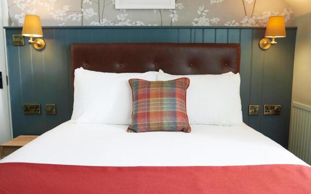 Castle Hotel by Chef & Brewer Collection