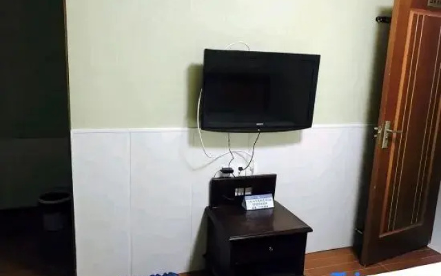 Xinjie Hostel