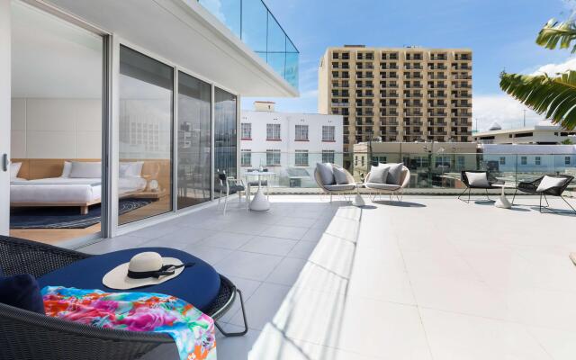 The Gabriel Miami South Beach, Curio Collection by Hilton