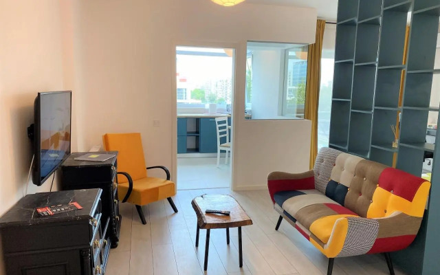 PLAZA VIEW Studio
