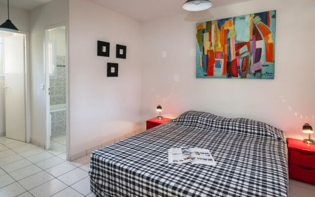 Holiday Home Eden Parc