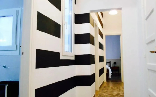 Acropolis detached house