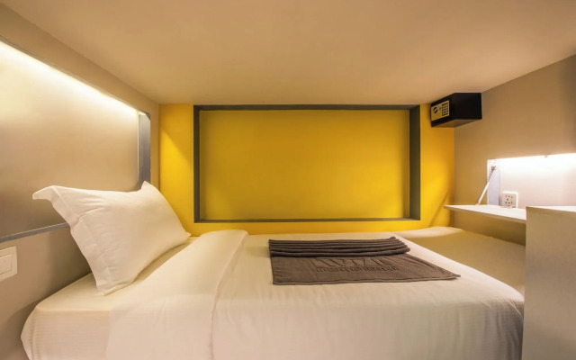 The Twizt Lifestyle Hostel & Hotel